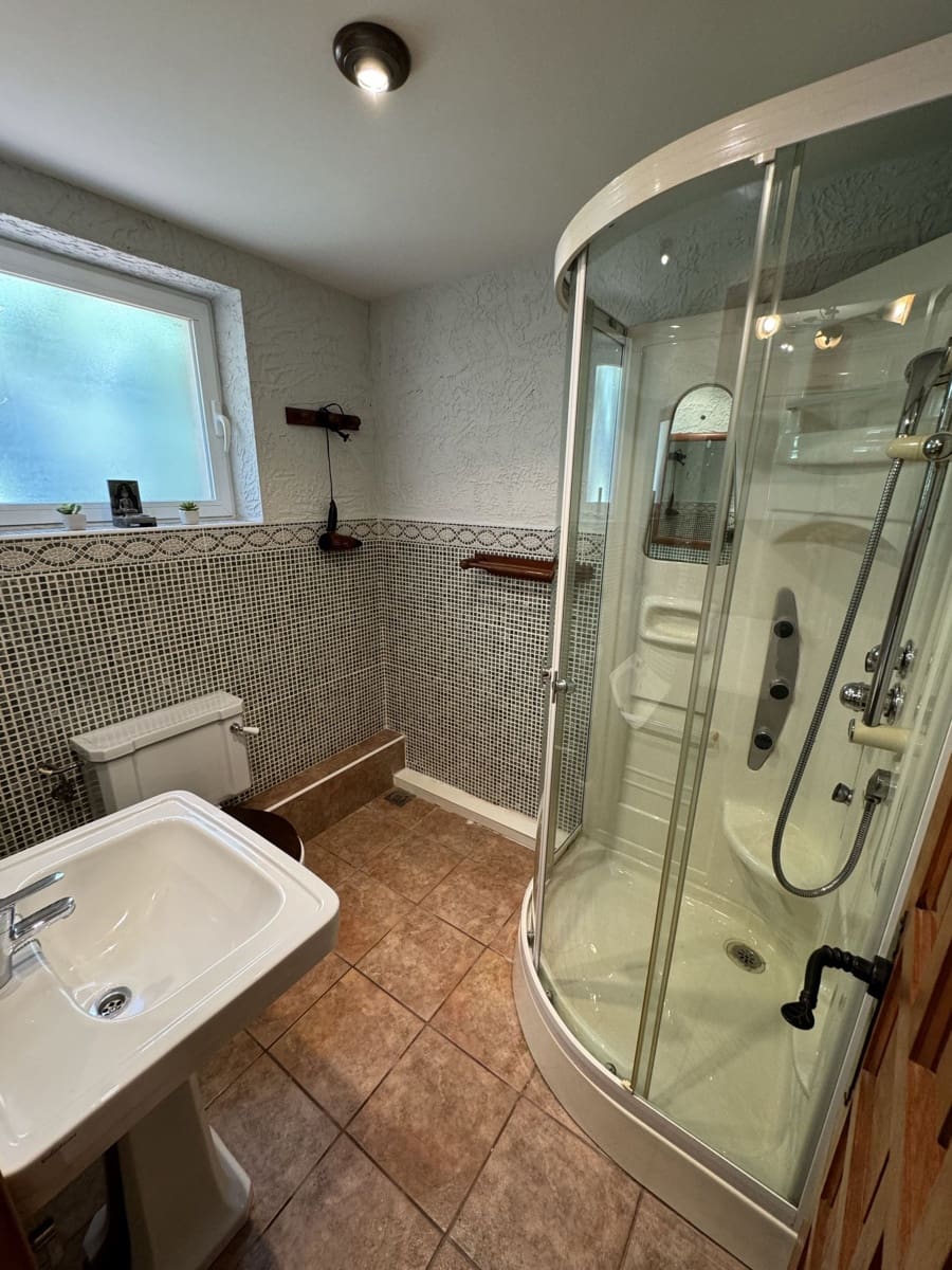 4 soveværelse Villa til salg i Callosa d'En Sarria med swimmingpool garage - € 420.000 (Ref: 8050805)