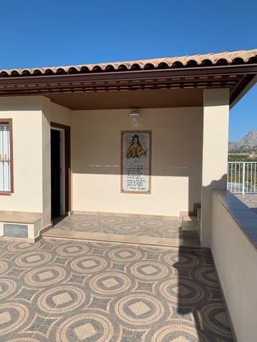 2 quarto Moradia para venda em Callosa d'En Sarrià com piscina garagem - 674 000 € (Ref: 8050806)