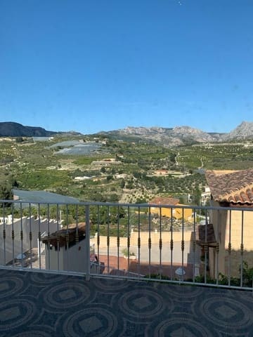 2 quarto Moradia para venda em Callosa d'En Sarrià com piscina garagem - 674 000 € (Ref: 8050806)