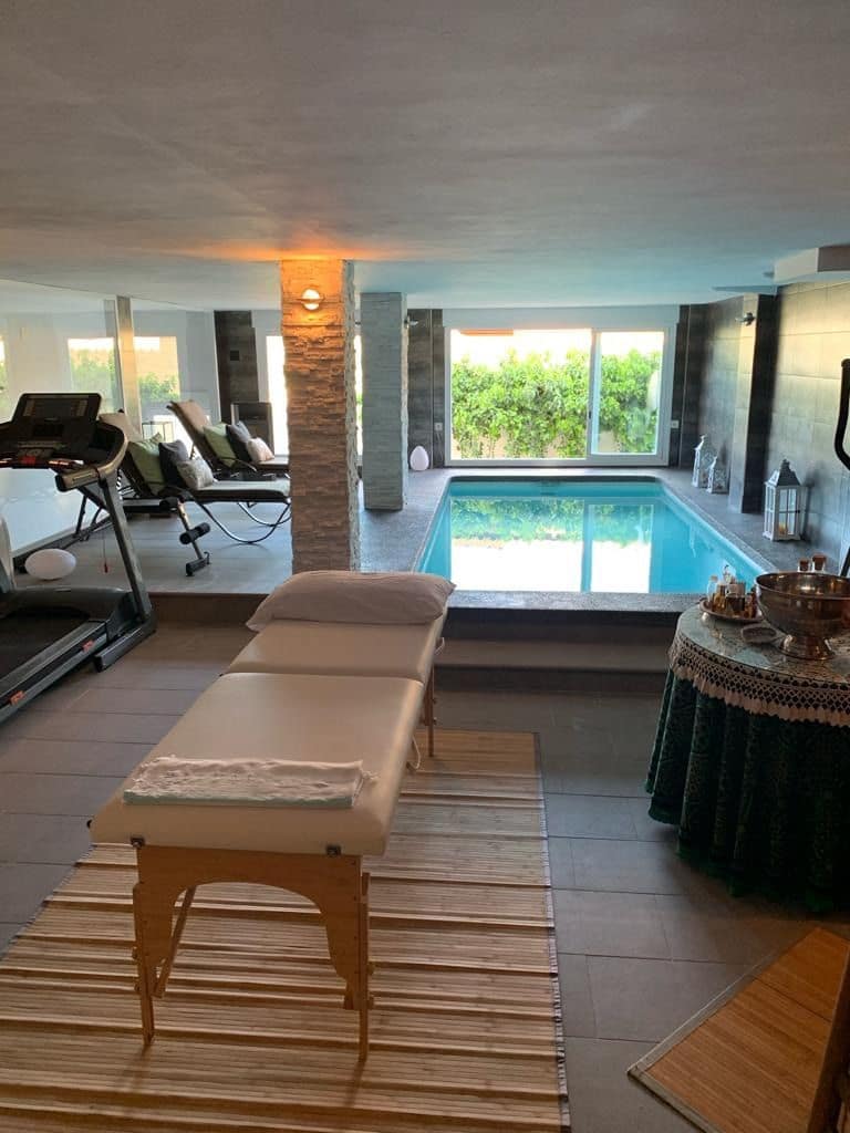 2 quarto Moradia para venda em Callosa d'En Sarria com piscina garagem - 674 000 € (Ref: 8050806)