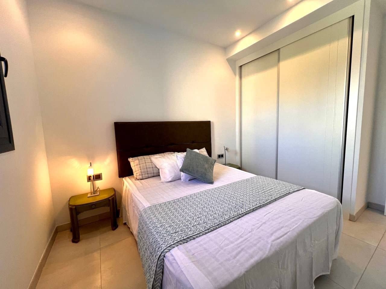 3 slaapkamer Appartement te koop in Benidorm met zwembad garage - € 700.000 (Ref: 8062981)