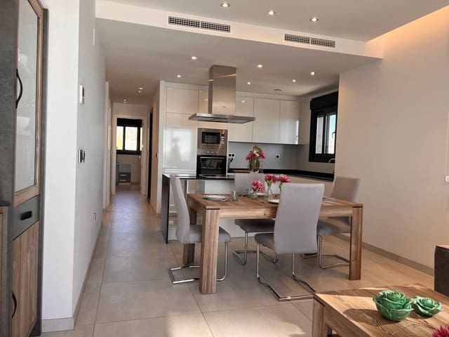 3 slaapkamer Appartement te koop in Benidorm met zwembad garage - € 700.000 (Ref: 8062981)