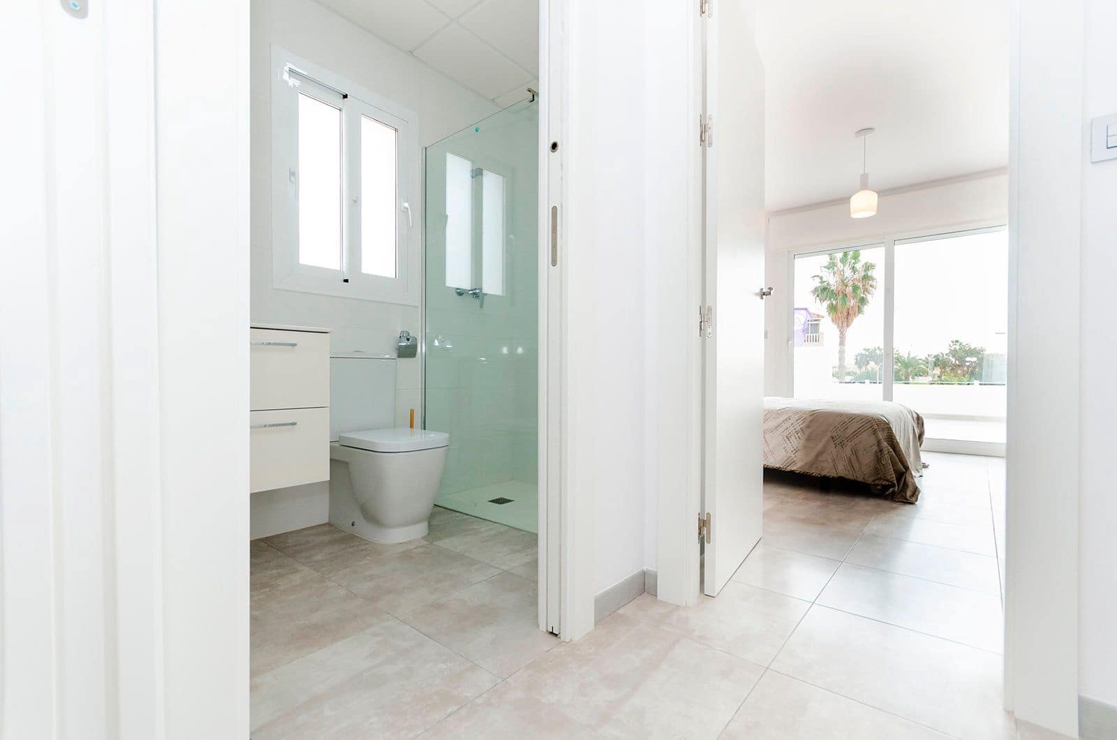 3 soveværelse Villa til salg i Torrevieja med swimmingpool garage - € 424.000 (Ref: 8065290)