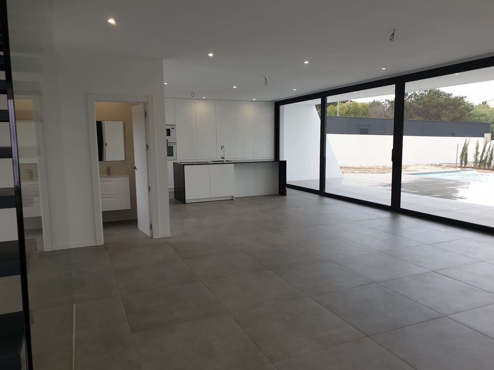4 Zimmer Villa zu verkaufen in Calpe / Calp mit Pool Garage - 1.290.000 € (Ref: 8113951)
