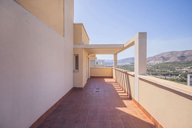 3 soveværelse Penthouse til salg i Benidorm med swimmingpool garage - € 450.000 (Ref: 8249739)