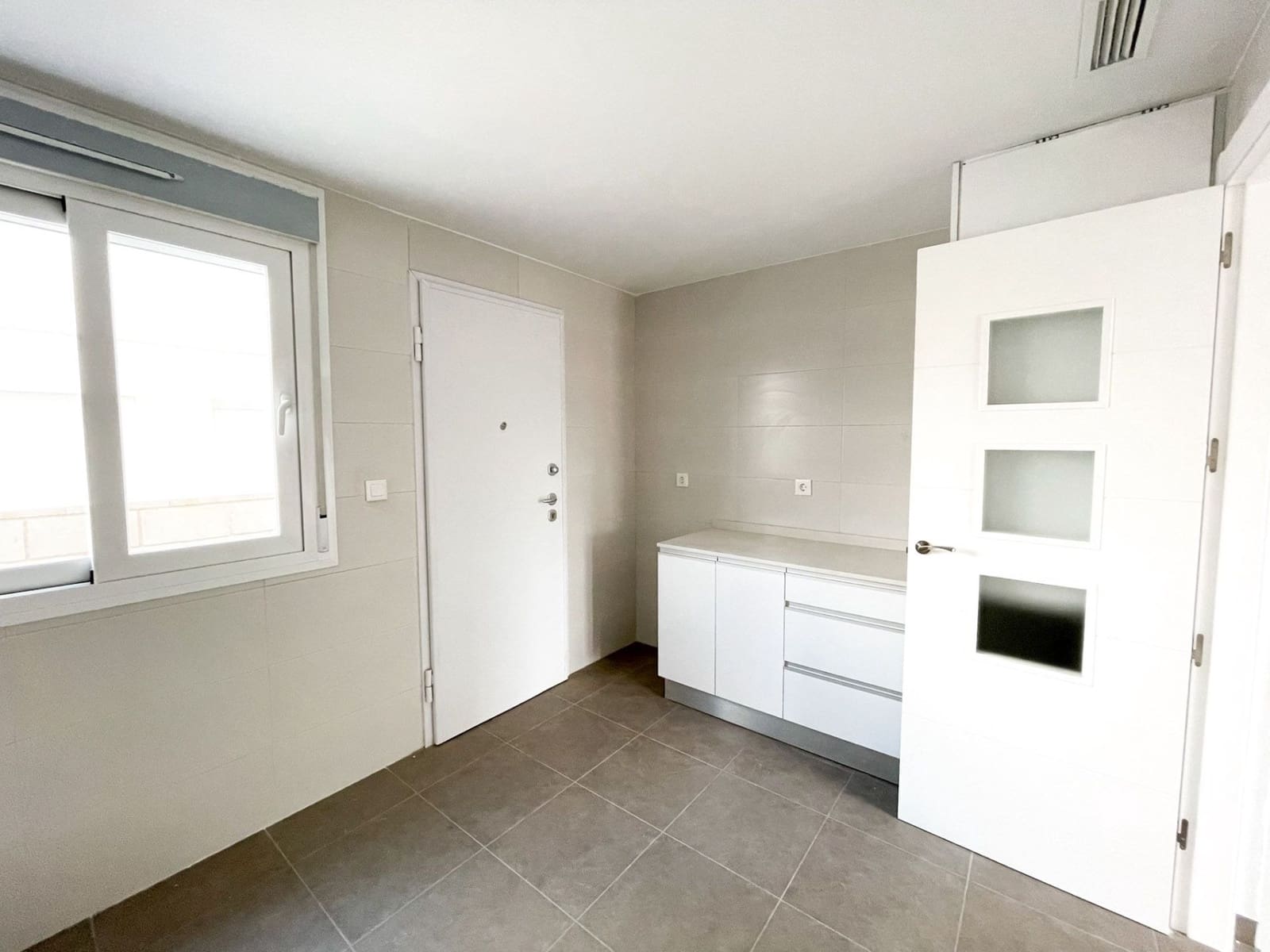 2 soveværelse Bungalow til salg i Santa Pola med swimmingpool garage - € 242.000 (Ref: 8253389)