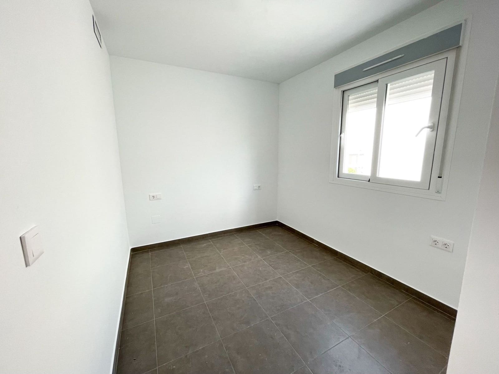 2 soveværelse Bungalow til salg i Santa Pola med swimmingpool garage - € 242.000 (Ref: 8253389)