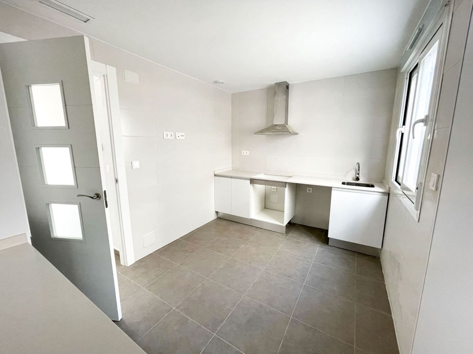 2 soveværelse Bungalow til salg i Santa Pola med swimmingpool garage - € 242.000 (Ref: 8253389)