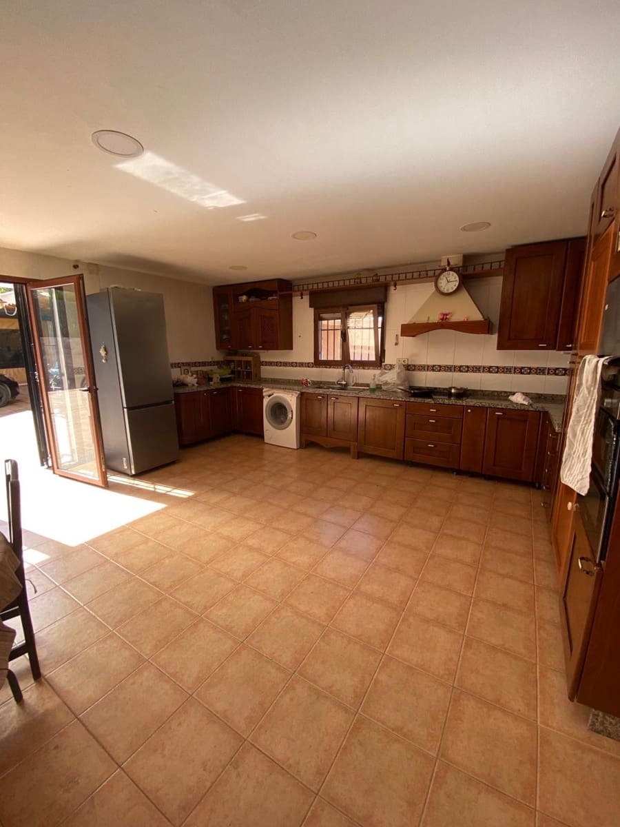 4 soveværelse Villa til salg i Albir med swimmingpool garage - € 685.000 (Ref: 8302299)