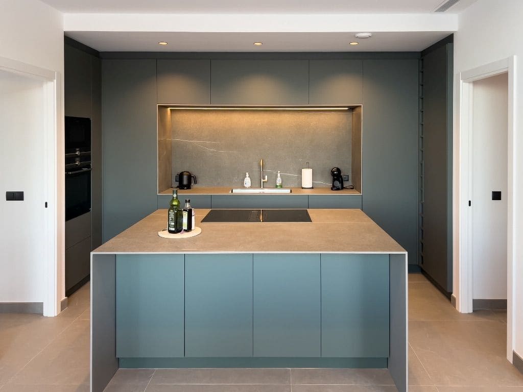 3 soveværelse Villa til salg i Calpe / Calp med swimmingpool garage - € 1.350.000 (Ref: 8315749)