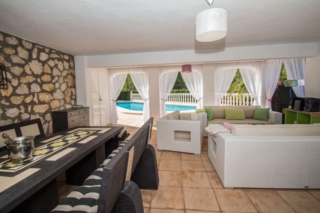 4 soverom Villa til salgs i Albir, Alfaz del Pi / L'Alfàs del Pi med svømmebasseng - € 820 000 (Ref: 8317668)