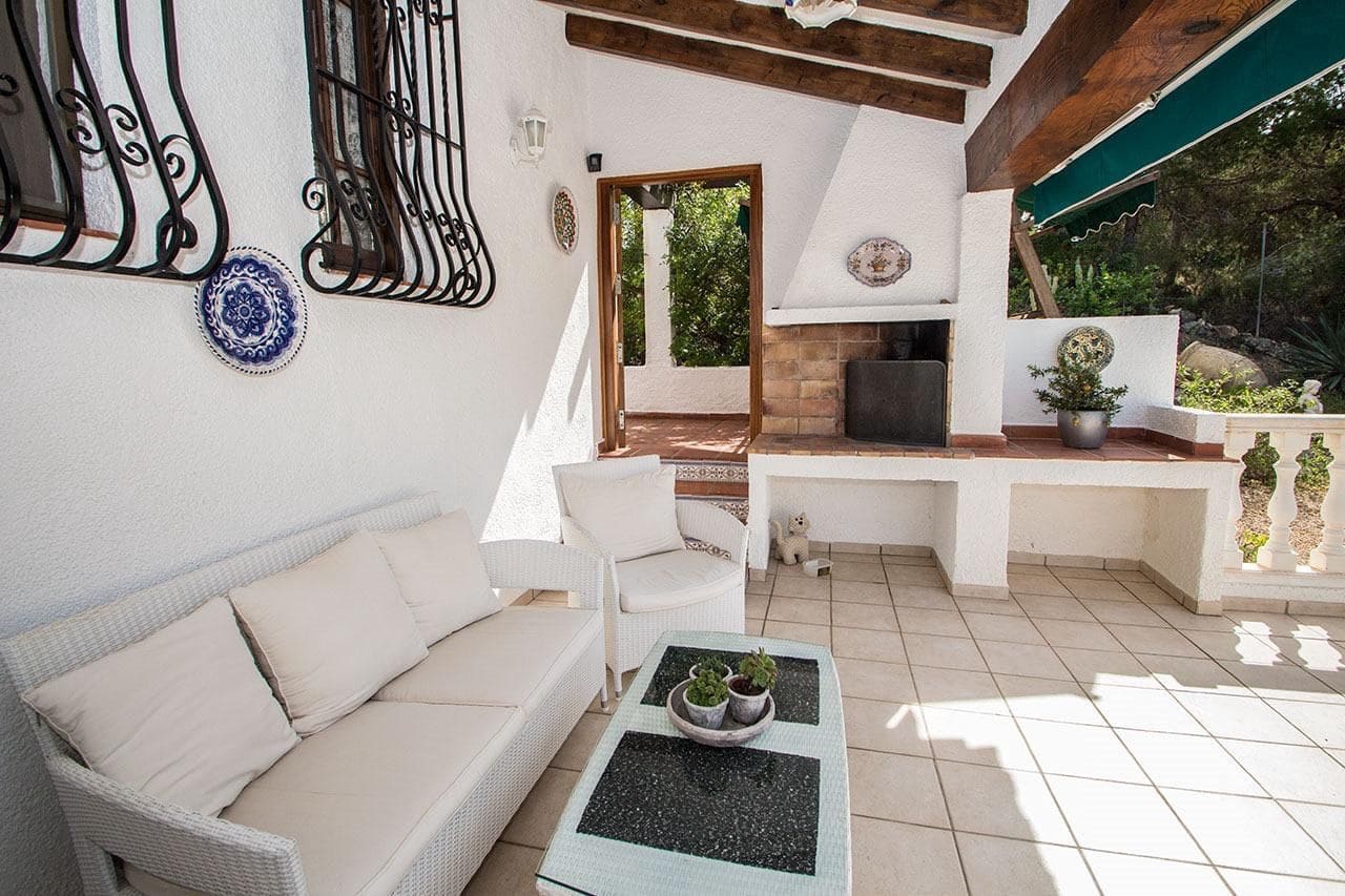 4 soveværelse Villa til salg i Albir med swimmingpool - € 820.000 (Ref: 8317668)