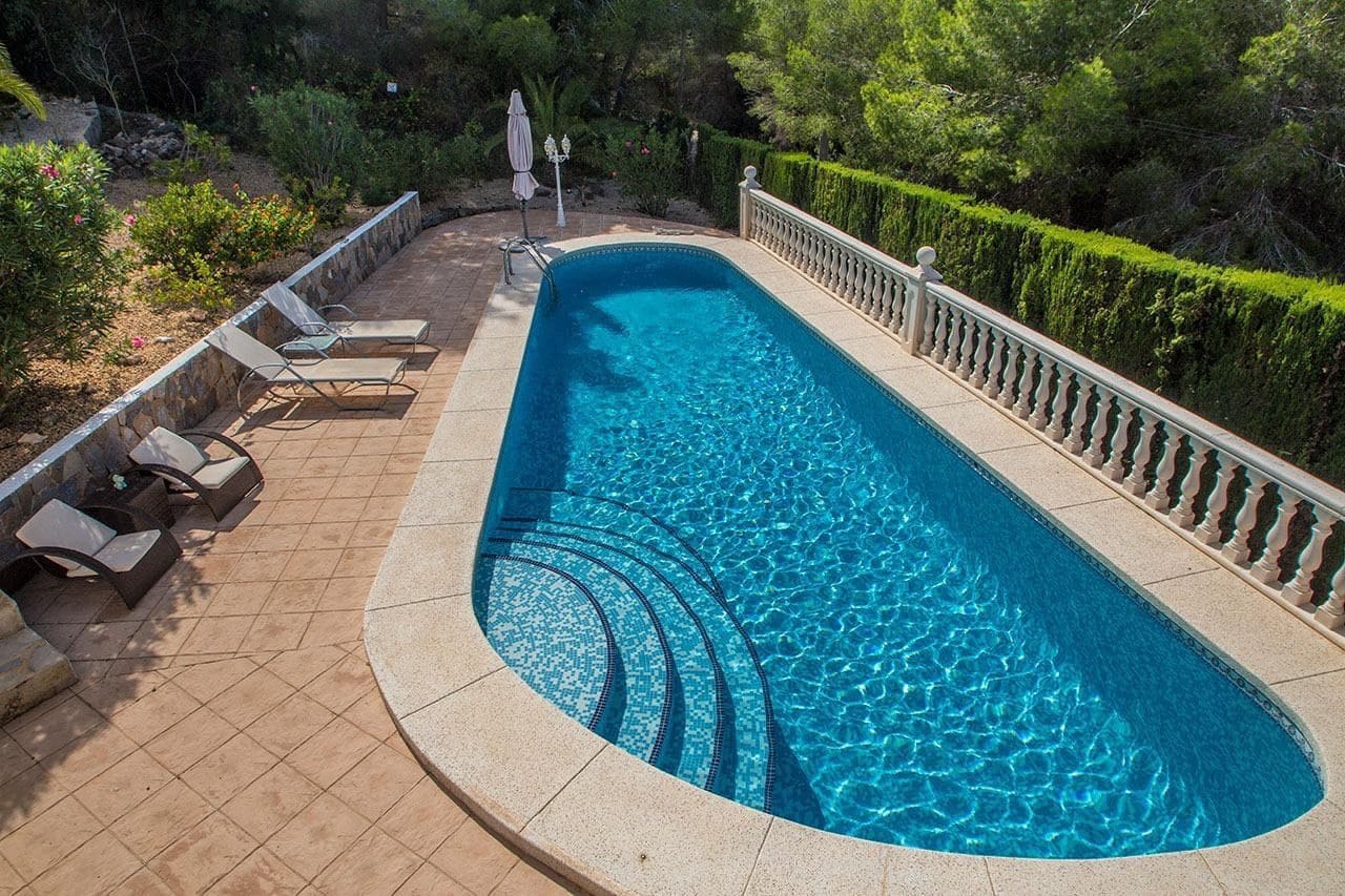 4 soveværelse Villa til salg i Albir med swimmingpool - € 820.000 (Ref: 8317668)
