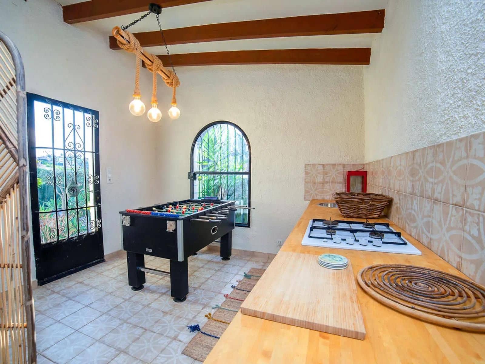 5 bedroom Villa for sale in Calpe / Calp with pool garage - € 690,000 (Ref: 8331331)