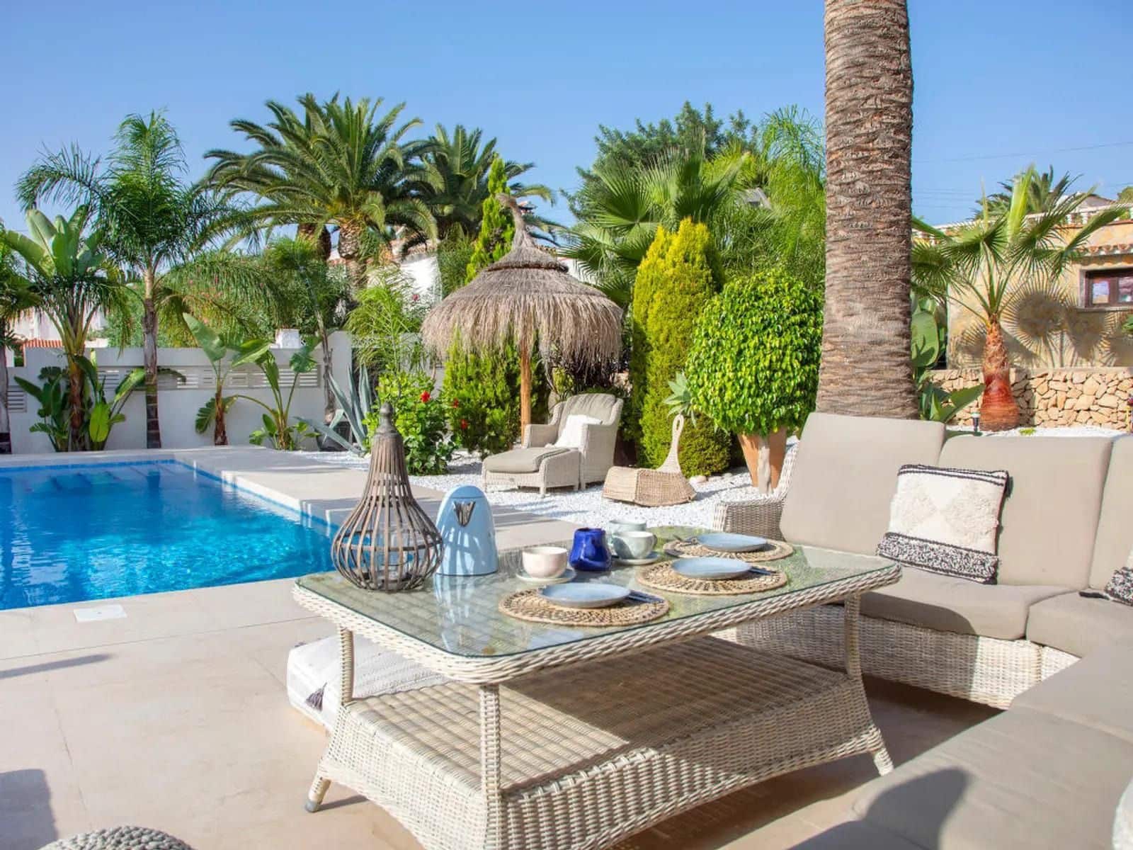 5 bedroom Villa for sale in Calpe / Calp with pool garage - € 690,000 (Ref: 8331331)