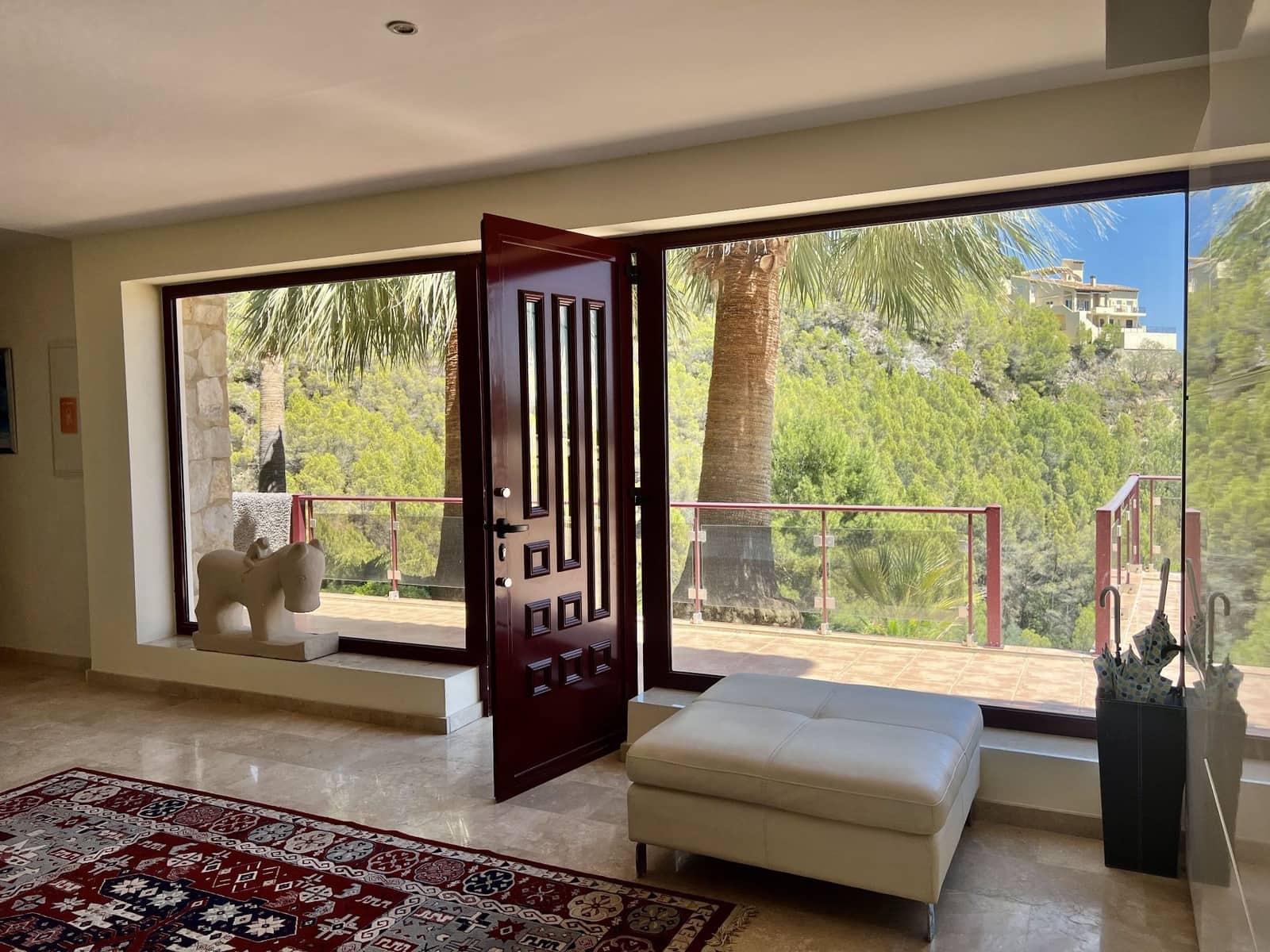 4 bedroom Villa for sale in Altea with pool garage - € 3,300,000 (Ref: 8390846)