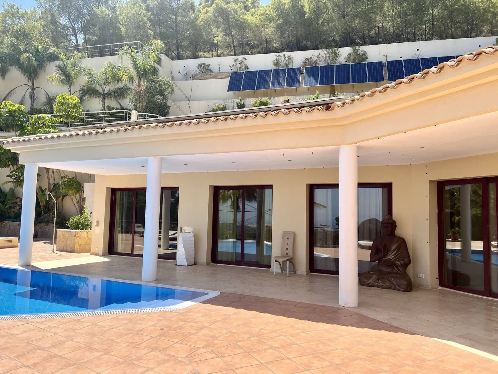 4 bedroom Villa for sale in Altea with pool garage - € 3,300,000 (Ref: 8390846)