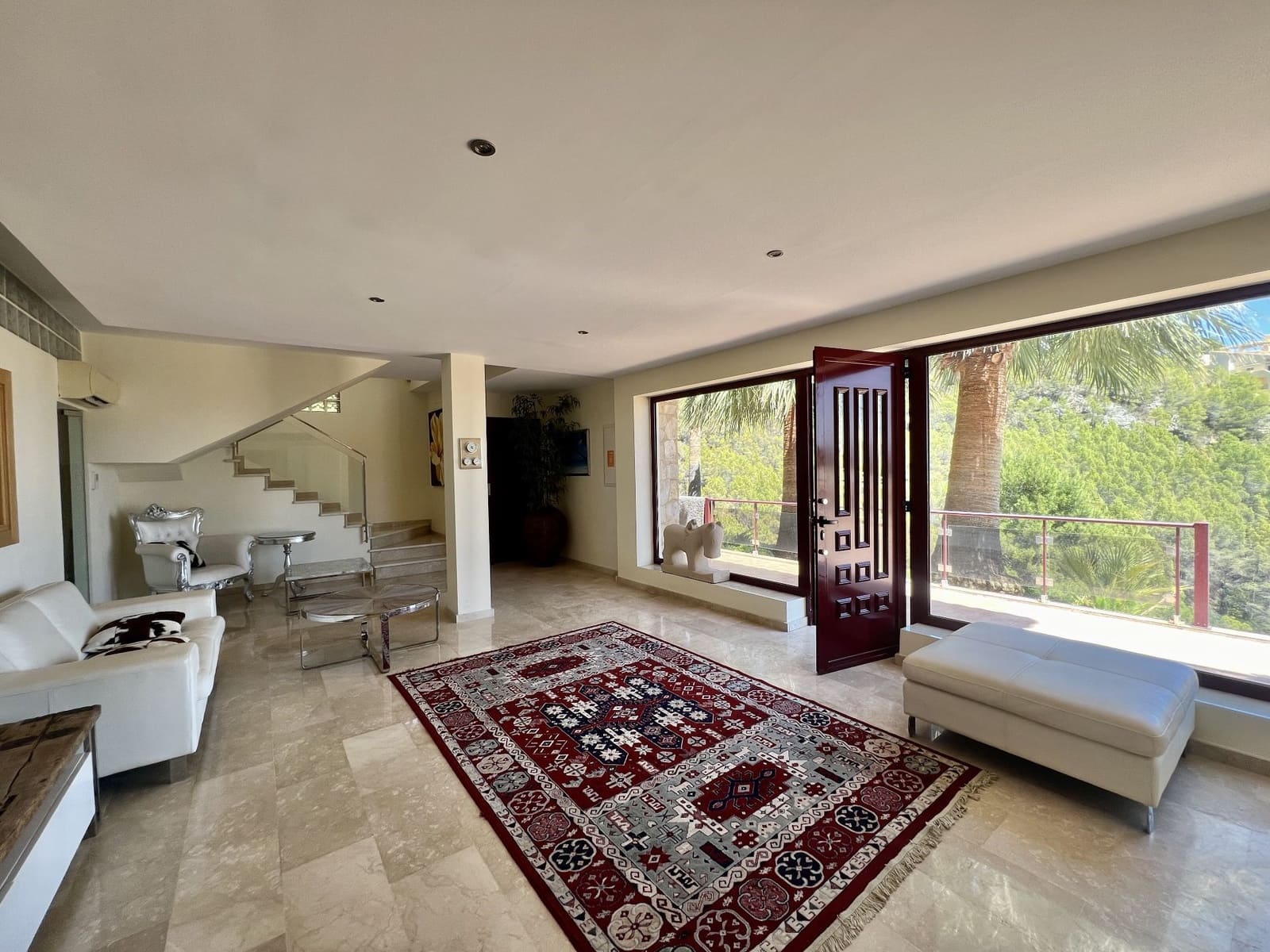 4 bedroom Villa for sale in Altea with pool garage - € 3,300,000 (Ref: 8390846)