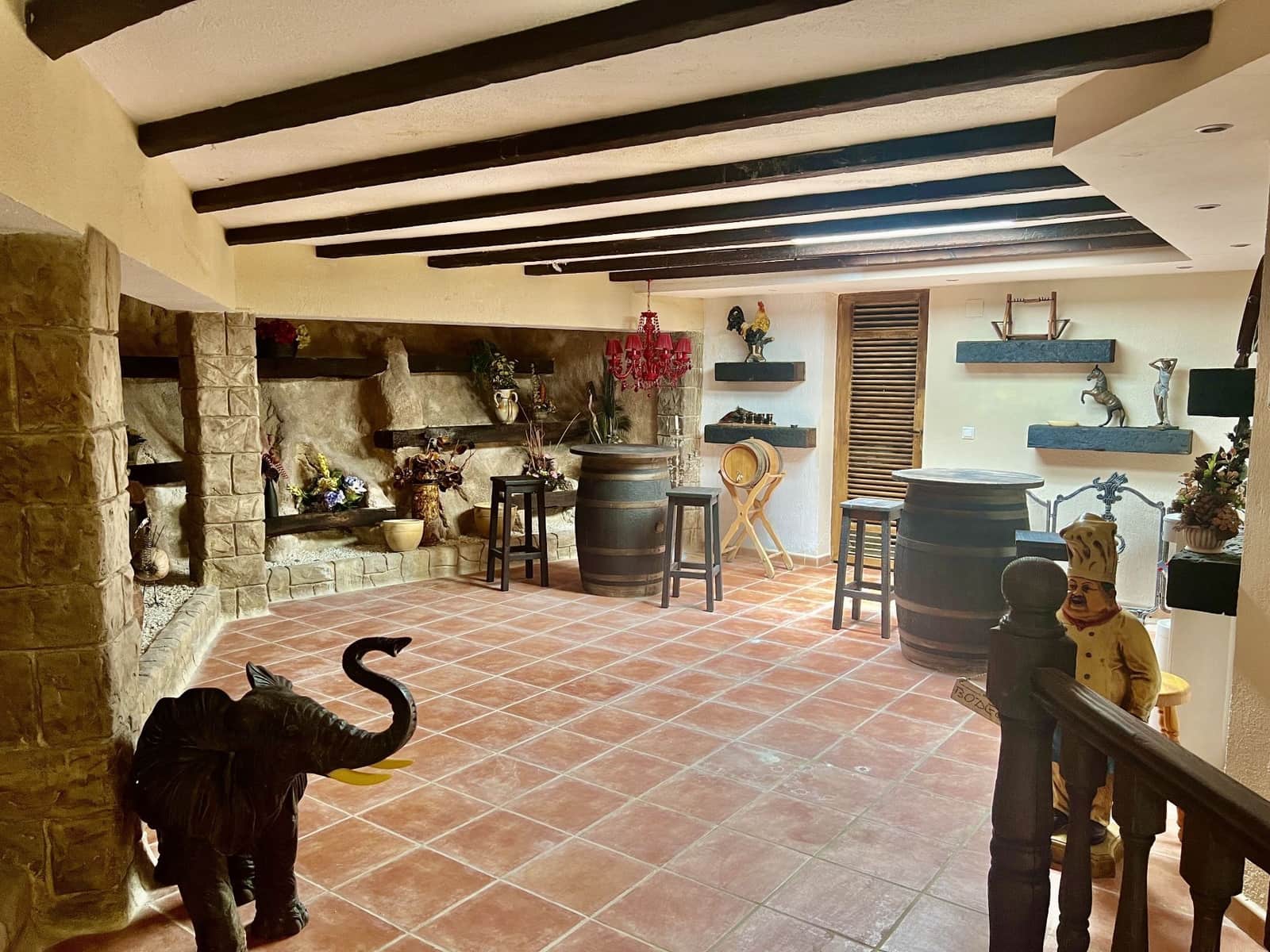 4 bedroom Villa for sale in Altea with pool garage - € 3,300,000 (Ref: 8390846)