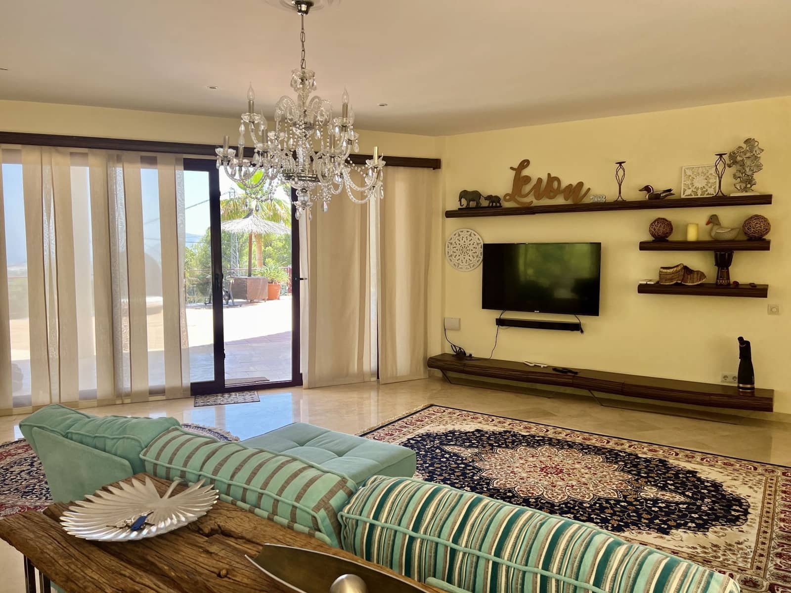 4 bedroom Villa for sale in Altea with pool garage - € 3,300,000 (Ref: 8390846)