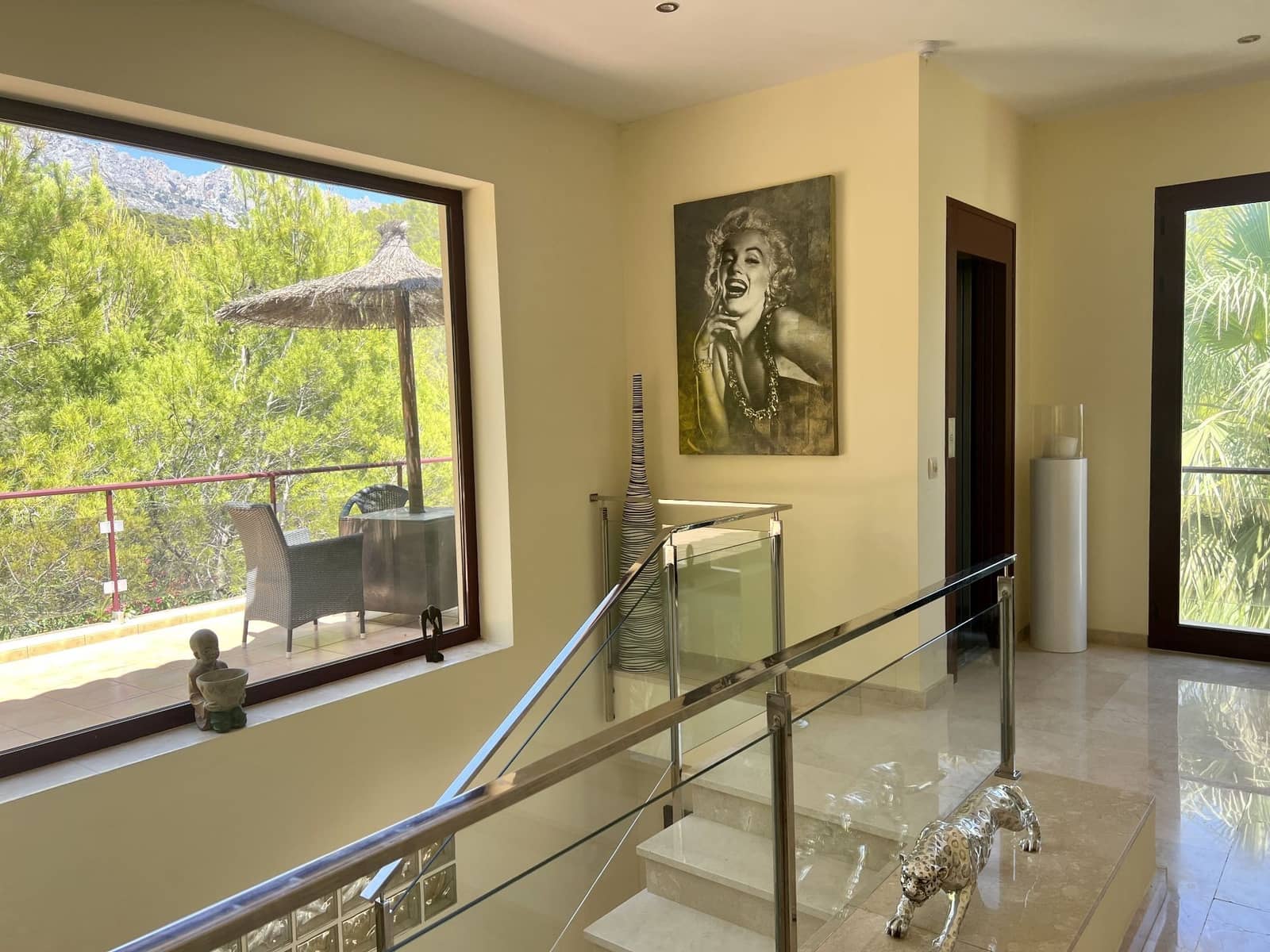 4 bedroom Villa for sale in Altea with pool garage - € 3,300,000 (Ref: 8390846)