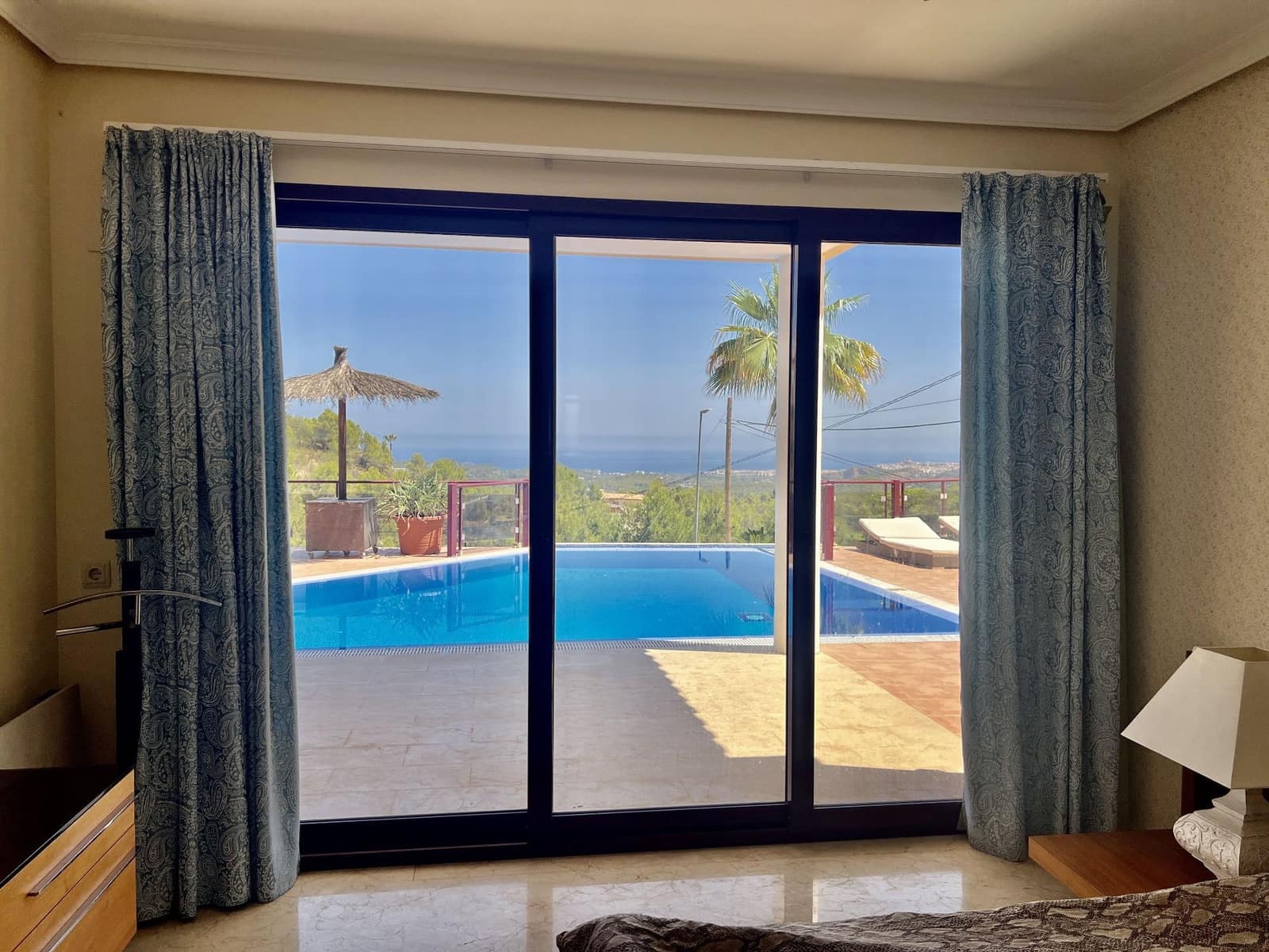 4 bedroom Villa for sale in Altea with pool garage - € 3,300,000 (Ref: 8390846)