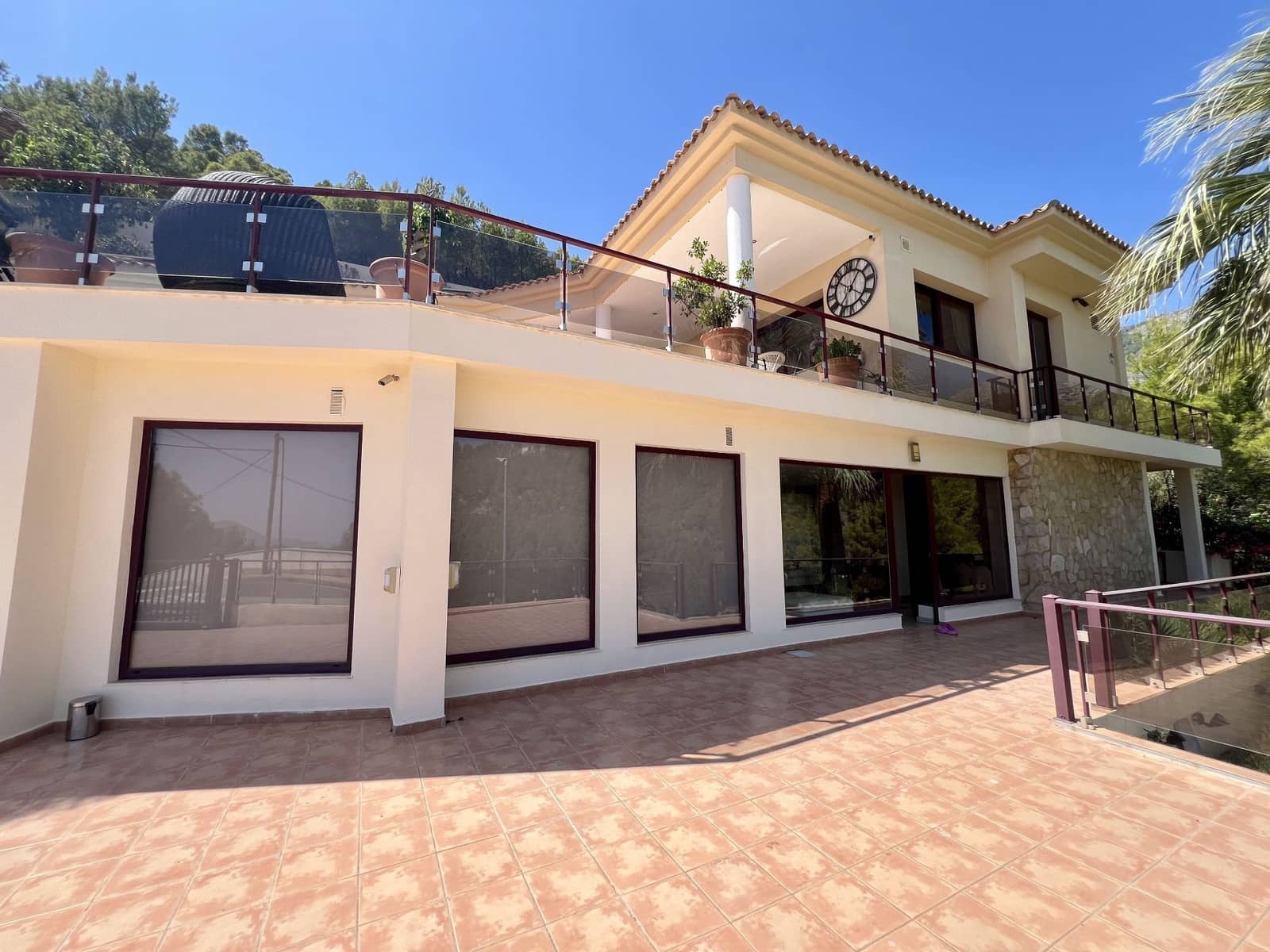 4 bedroom Villa for sale in Altea with pool garage - € 3,300,000 (Ref: 8390846)