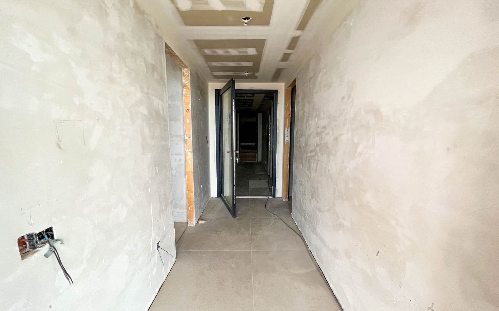 4 bedroom Villa for sale in Calpe / Calp with pool garage - € 1,985,000 (Ref: 8415032)