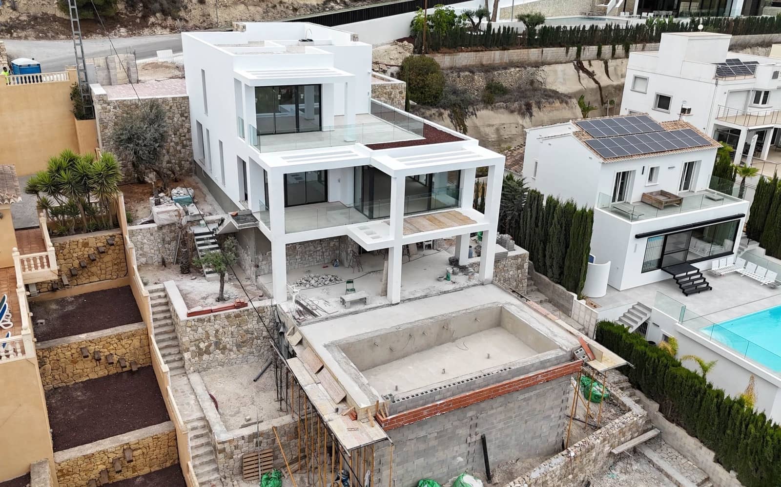 4 bedroom Villa for sale in Calpe / Calp with pool garage - € 1,985,000 (Ref: 8415032)