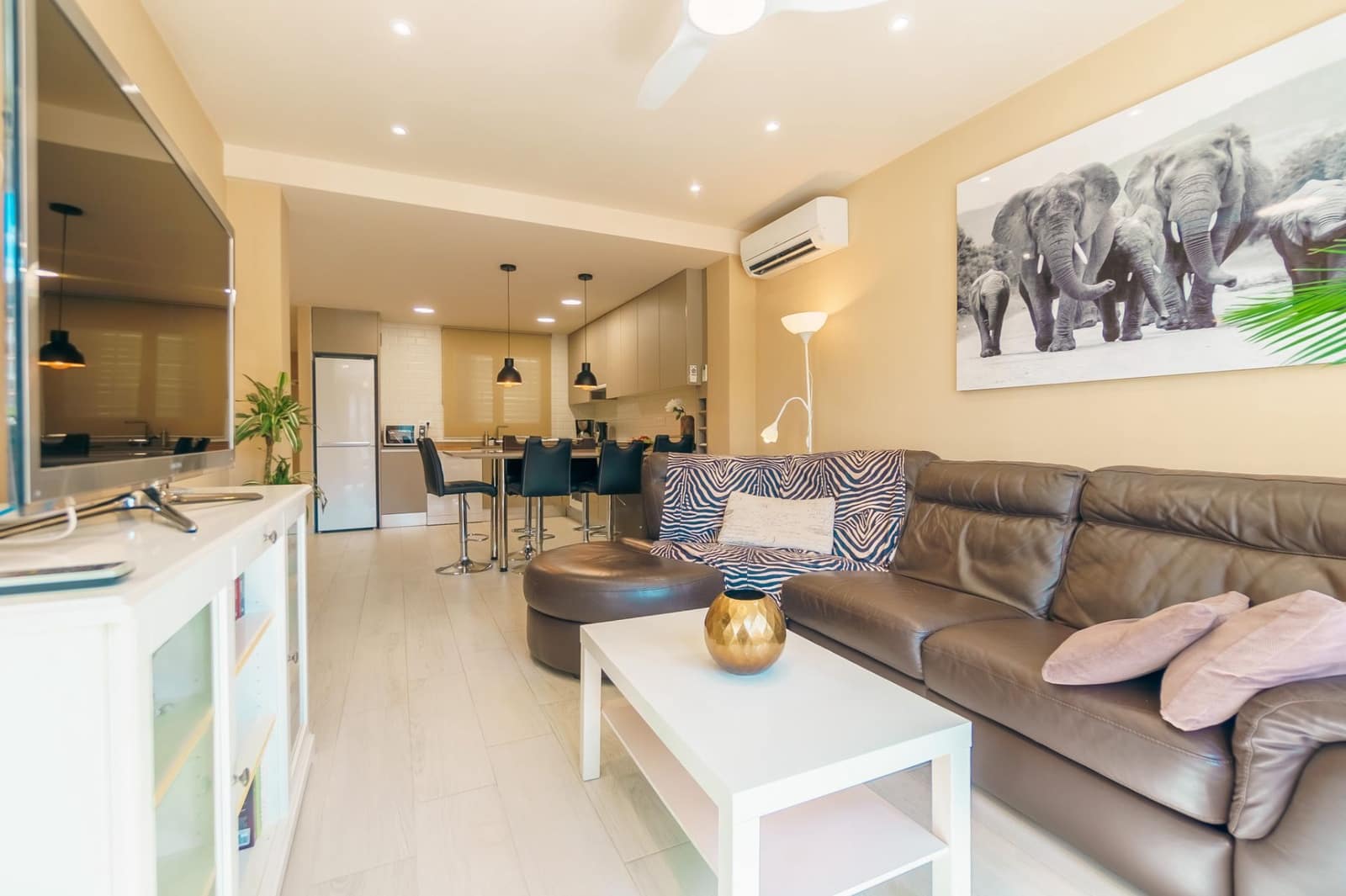 Apartment for sale in Albir with pool garage - € 375,000 (Ref: 8665089)