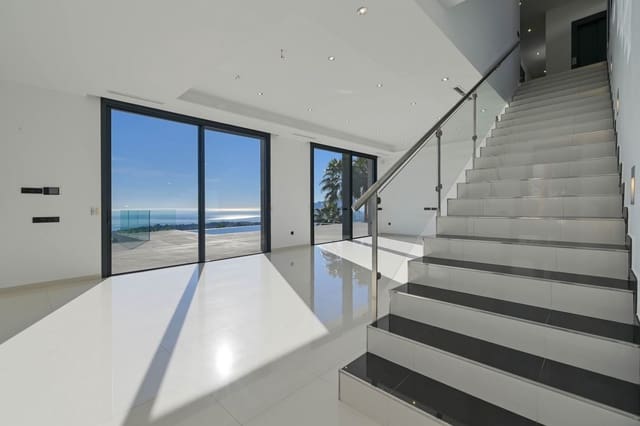 6 makuuhuone Huvila myytävänä paikassa Benissa mukana uima-altaan 
autotalli - 4 750 000 € (Ref: 8936540)