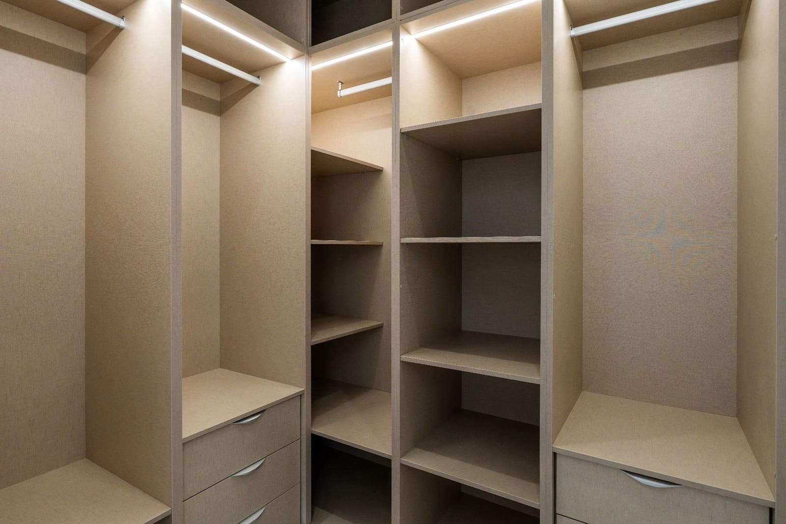 4 bedroom Villa for sale in Orihuela with pool garage - € 1,350,000 (Ref: 9111867)