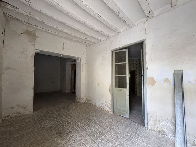 Casa de 7 habitaciones en Confrides en venta - 55.000 € (Ref: 10174365)