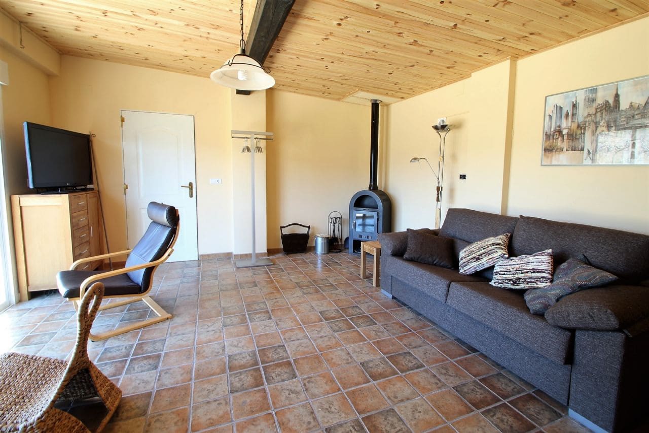 3 soveværelse Villa til salg i Confrides med garage - € 295.000 (Ref: 4849345)