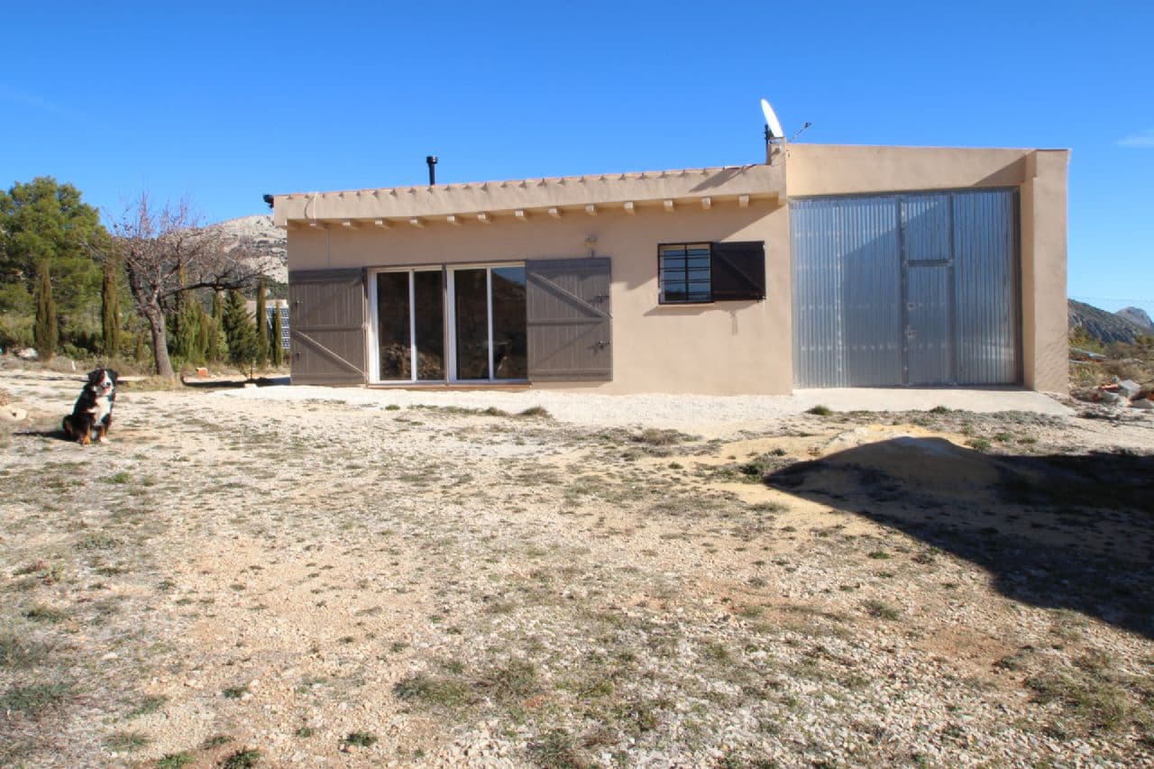 3 soveværelse Villa til salg i Confrides med garage - € 295.000 (Ref: 4849345)