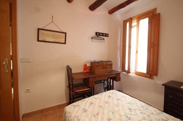 4 makuuhuone Omakotitalo myytävänä paikassa Benimantell - 145 000 € (Ref: 4849348)