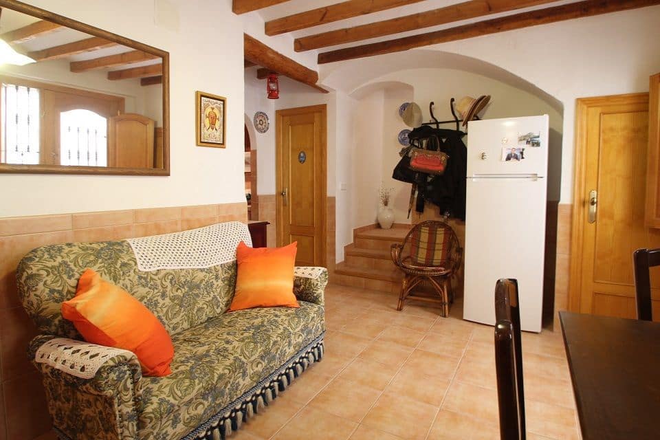 4 makuuhuone Omakotitalo myytävänä paikassa Benimantell - 145 000 € (Ref: 4849348)