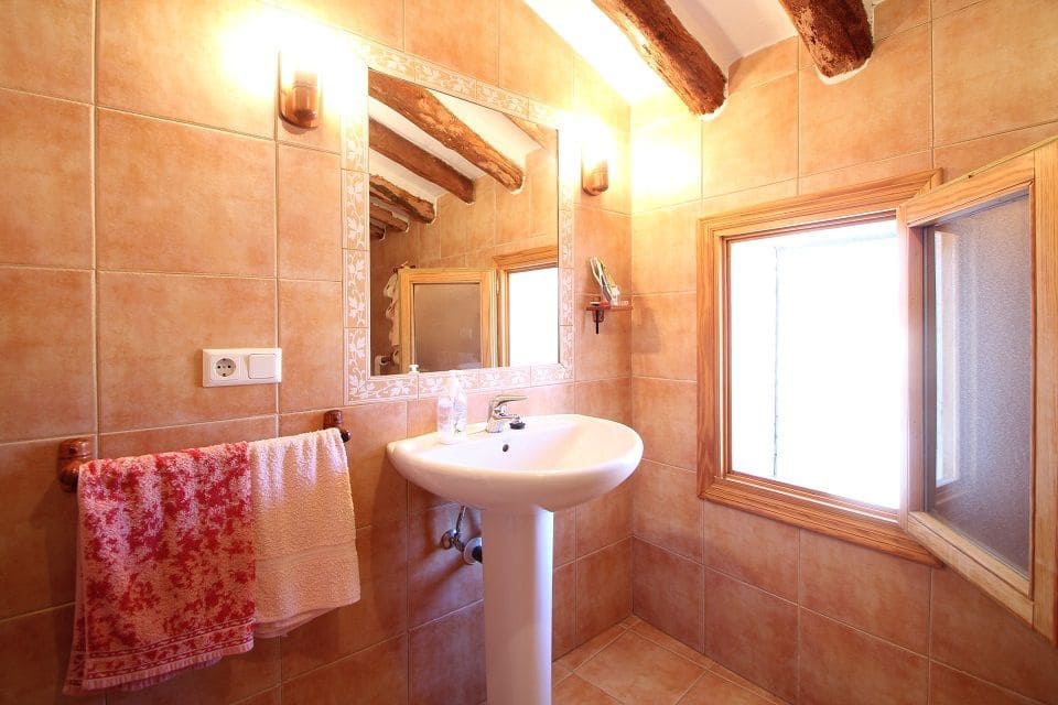 4 makuuhuone Omakotitalo myytävänä paikassa Benimantell - 145 000 € (Ref: 4849348)