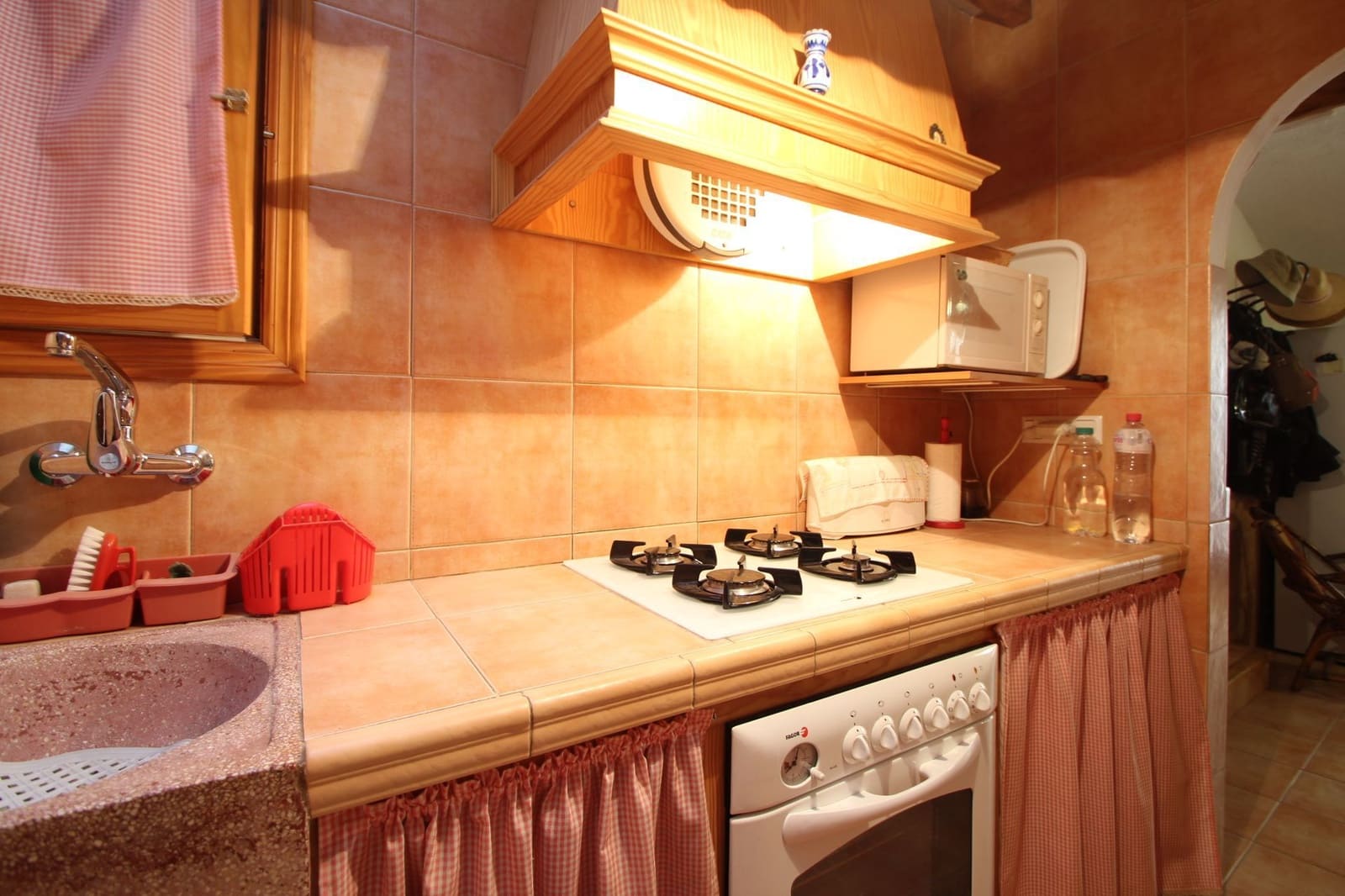 4 makuuhuone Omakotitalo myytävänä paikassa Benimantell - 145 000 € (Ref: 4849348)