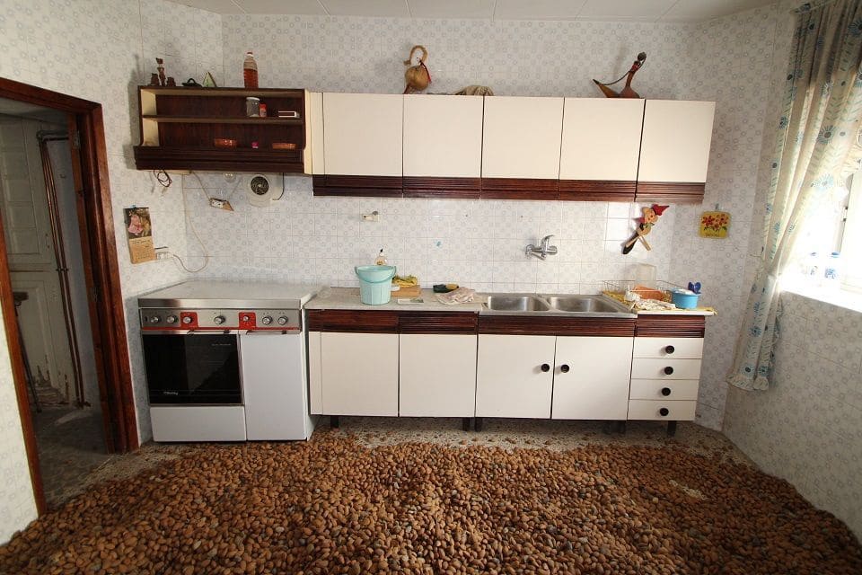 9 quarto Casa em Banda para venda em Benasau com piscina garagem - 160 000 € (Ref: 4849363)