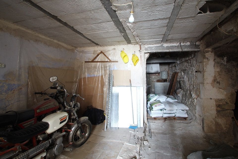 9 quarto Casa em Banda para venda em Benasau com piscina garagem - 160 000 € (Ref: 4849363)