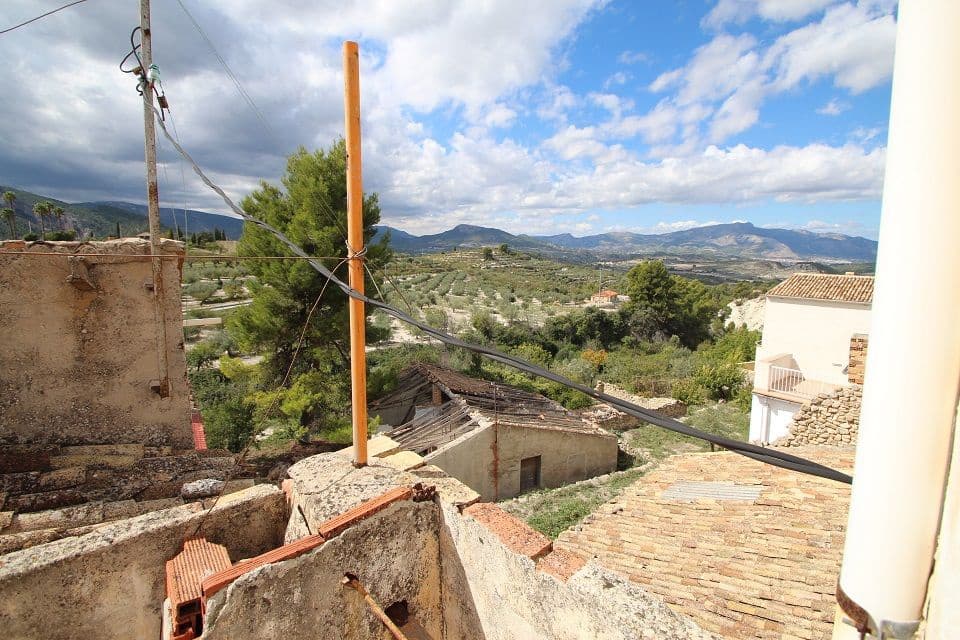 9 quarto Casa em Banda para venda em Benasau com piscina garagem - 160 000 € (Ref: 4849363)