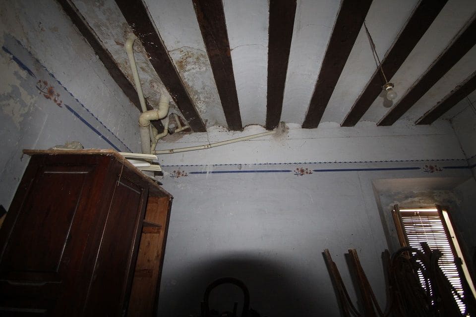 9 quarto Casa em Banda para venda em Benasau com piscina garagem - 160 000 € (Ref: 4849363)