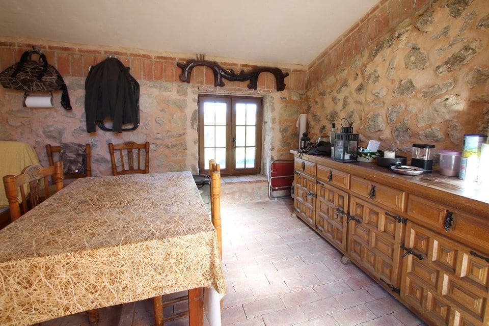 5 bedroom Villa for sale in Confrides - € 798,000 (Ref: 4849370)