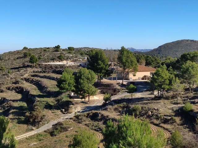 5 soveværelse Villa til salg i Confrides - € 798.000 (Ref: 4849370)