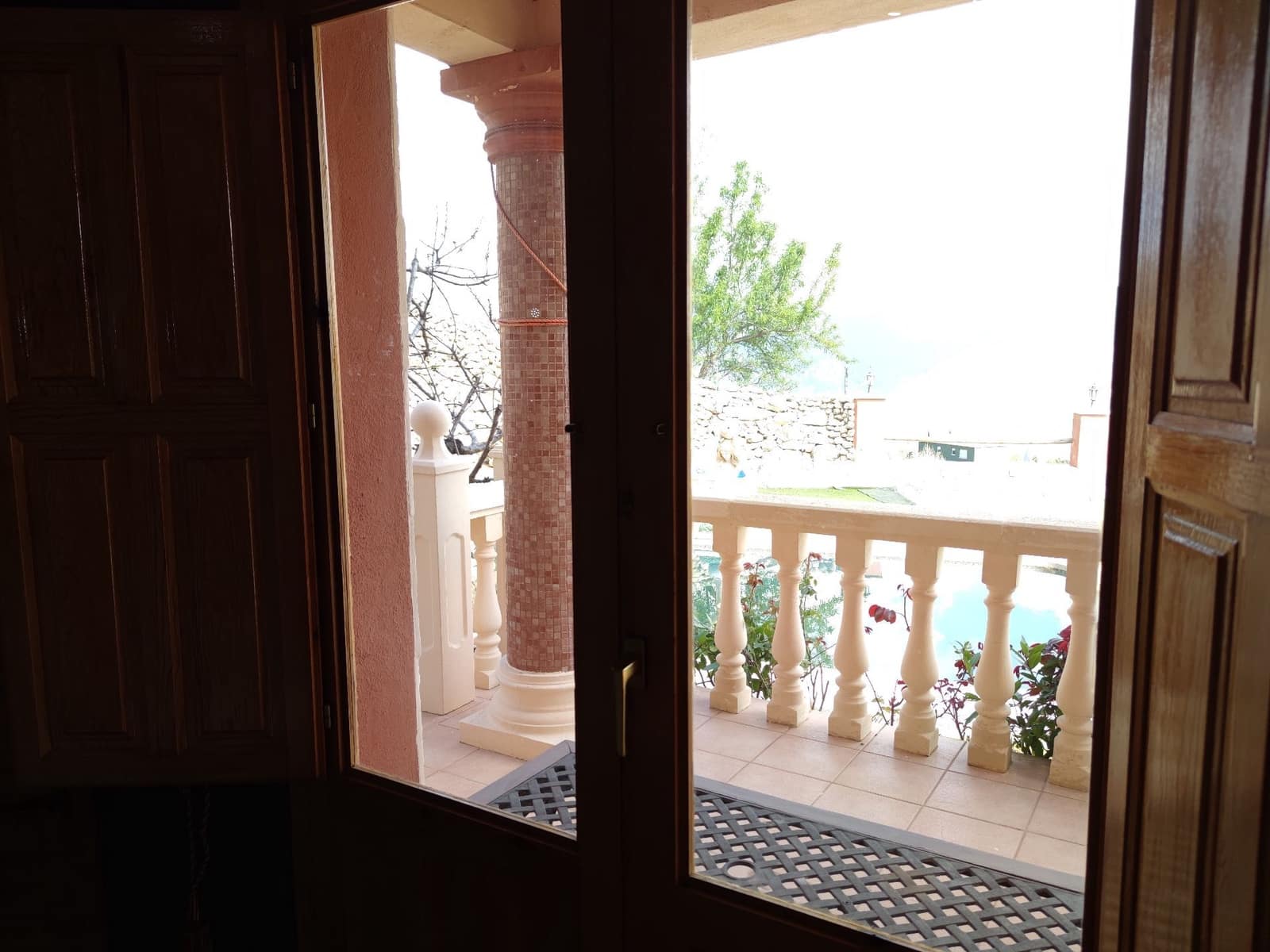 5 soveværelse Villa til salg i Confrides med swimmingpool - € 380.000 (Ref: 6312175)