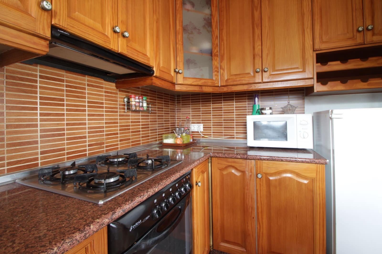 5 soveværelse Villa til salg i Confrides med swimmingpool - € 380.000 (Ref: 6312175)