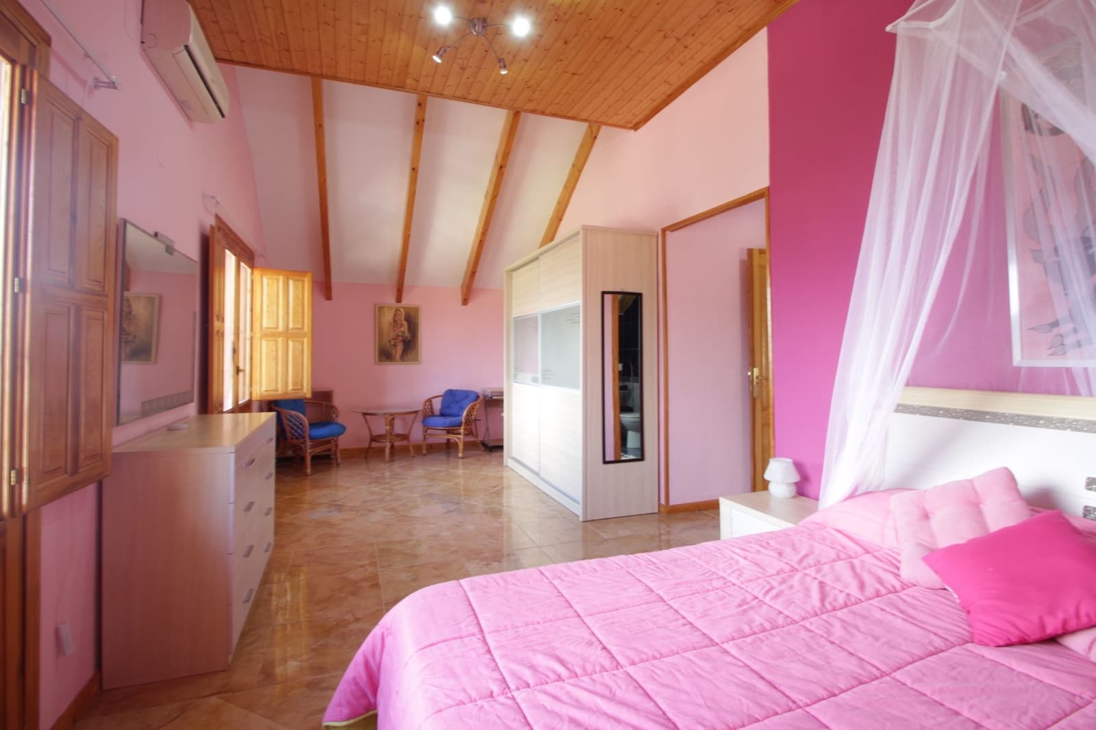 5 soveværelse Villa til salg i Confrides med swimmingpool - € 380.000 (Ref: 6312175)