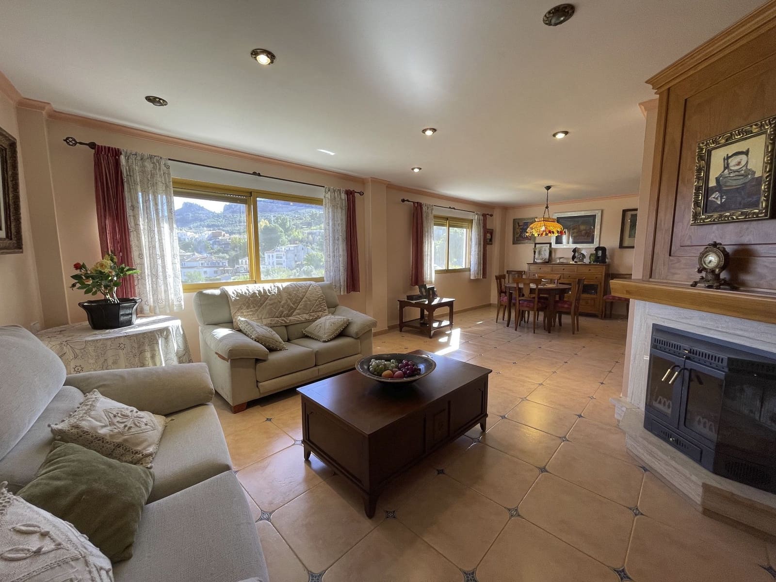 6 Zimmer Haus zu verkaufen in Confrides - 275.000 € (Ref: 7343258)