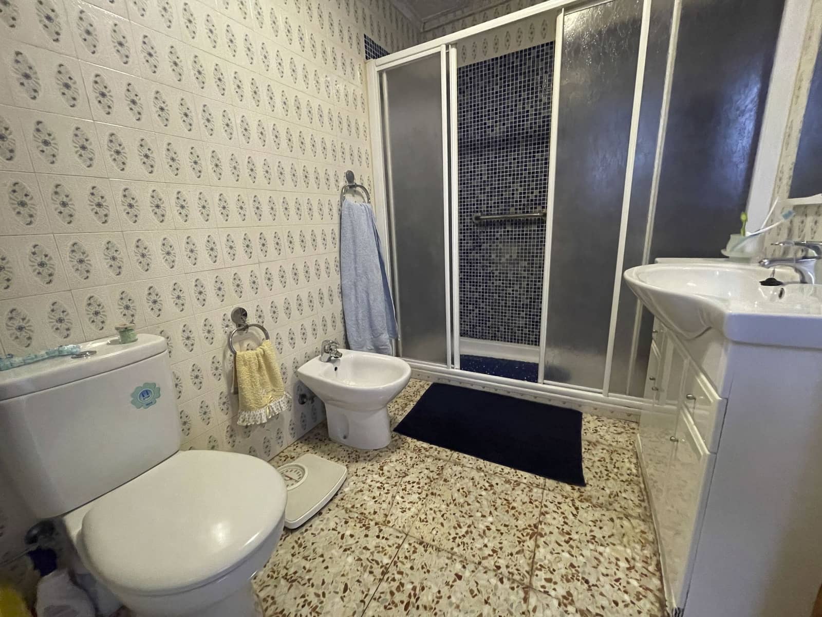 4 makuuhuone Omakotitalo myytävänä paikassa Benimantell mukana 
autotalli - 189 000 € (Ref: 7627331)